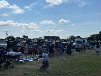 Brookfield Giant Car Boot