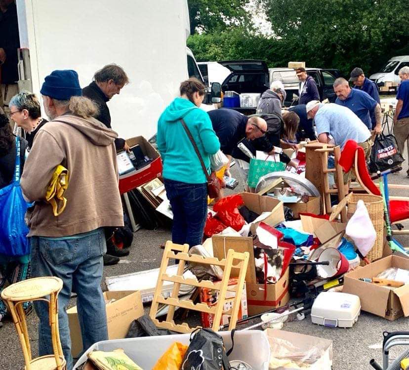 Mytchett Car Boot eboots.co.uk